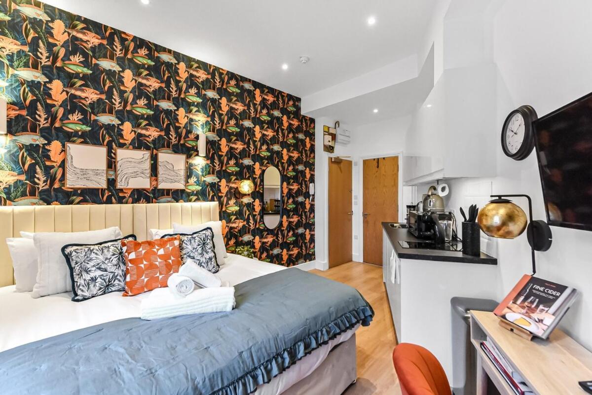 Cute & Compact - Petite Studio With Style! Appartement Londen Buitenkant foto